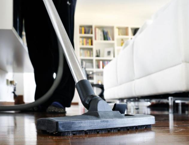 额尔古纳市开荒保洁